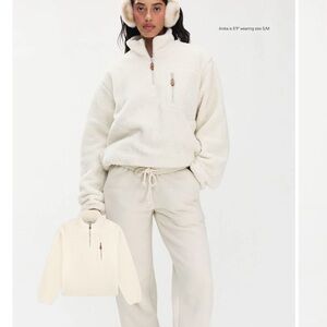 PARKE Quarter Zip Fleece Pullover